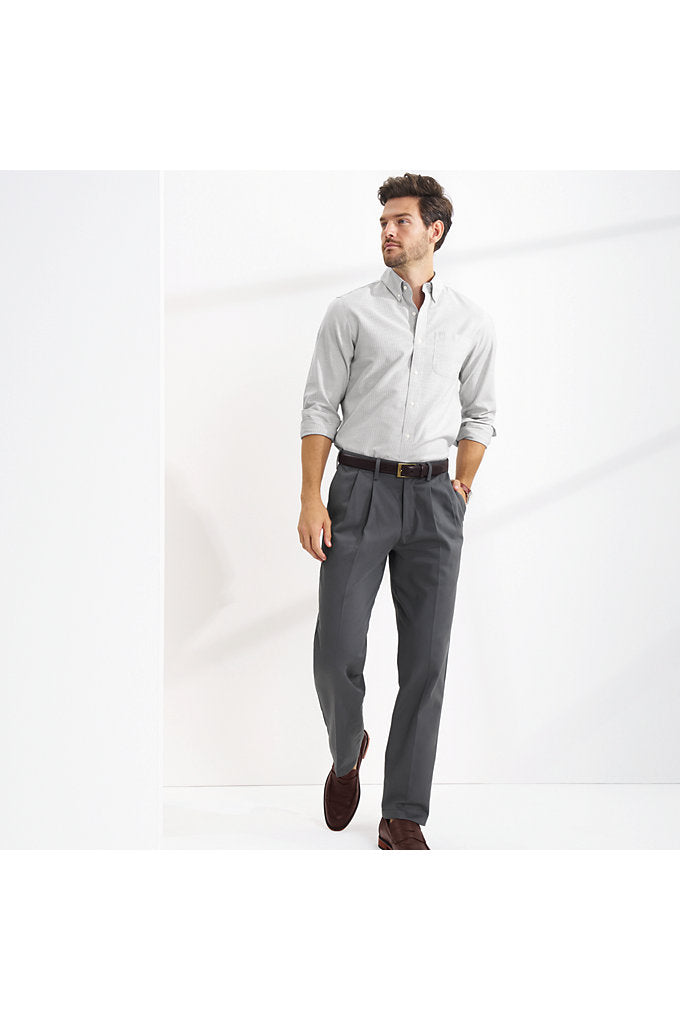 Men's Comfort Waist Pleated No Iron Chino Pants