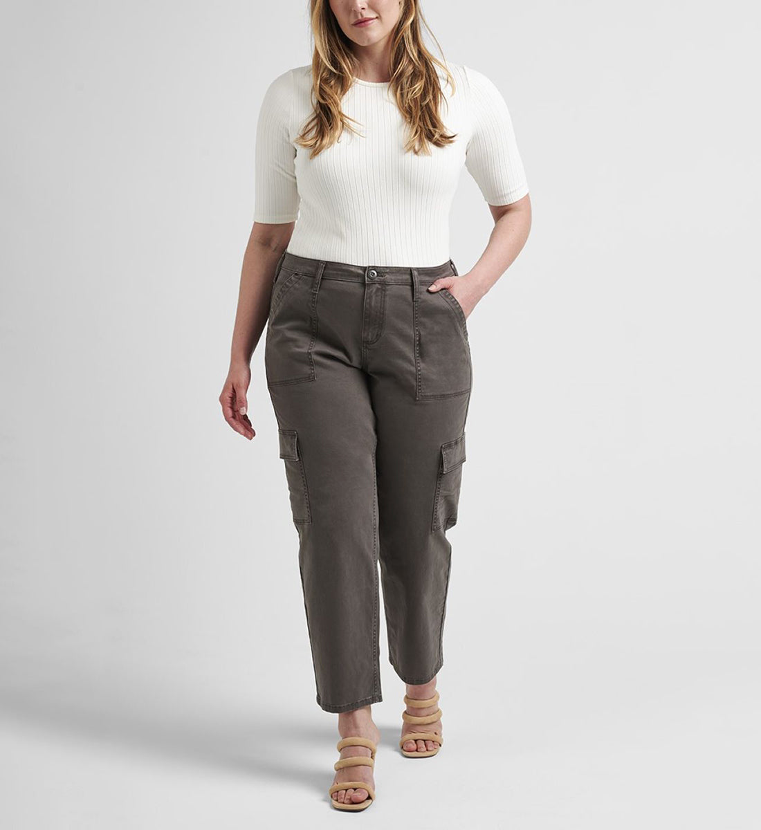 Suki Mid Rise Straight Leg Pants - Plus