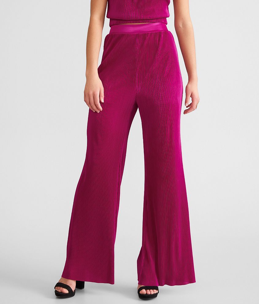 Wide Leg Pleated Pant