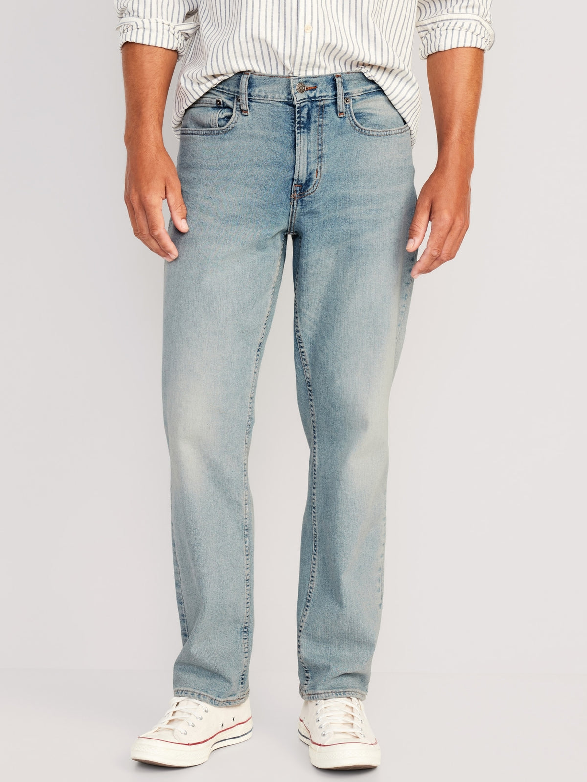 Men's Light Wash Low Rise Loose Jeans: 28-38" Inseams