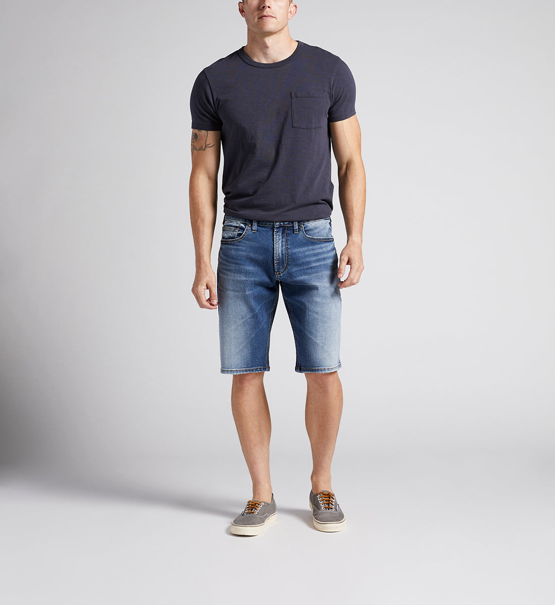 Silver Jeans Zac Relaxed Fit Short