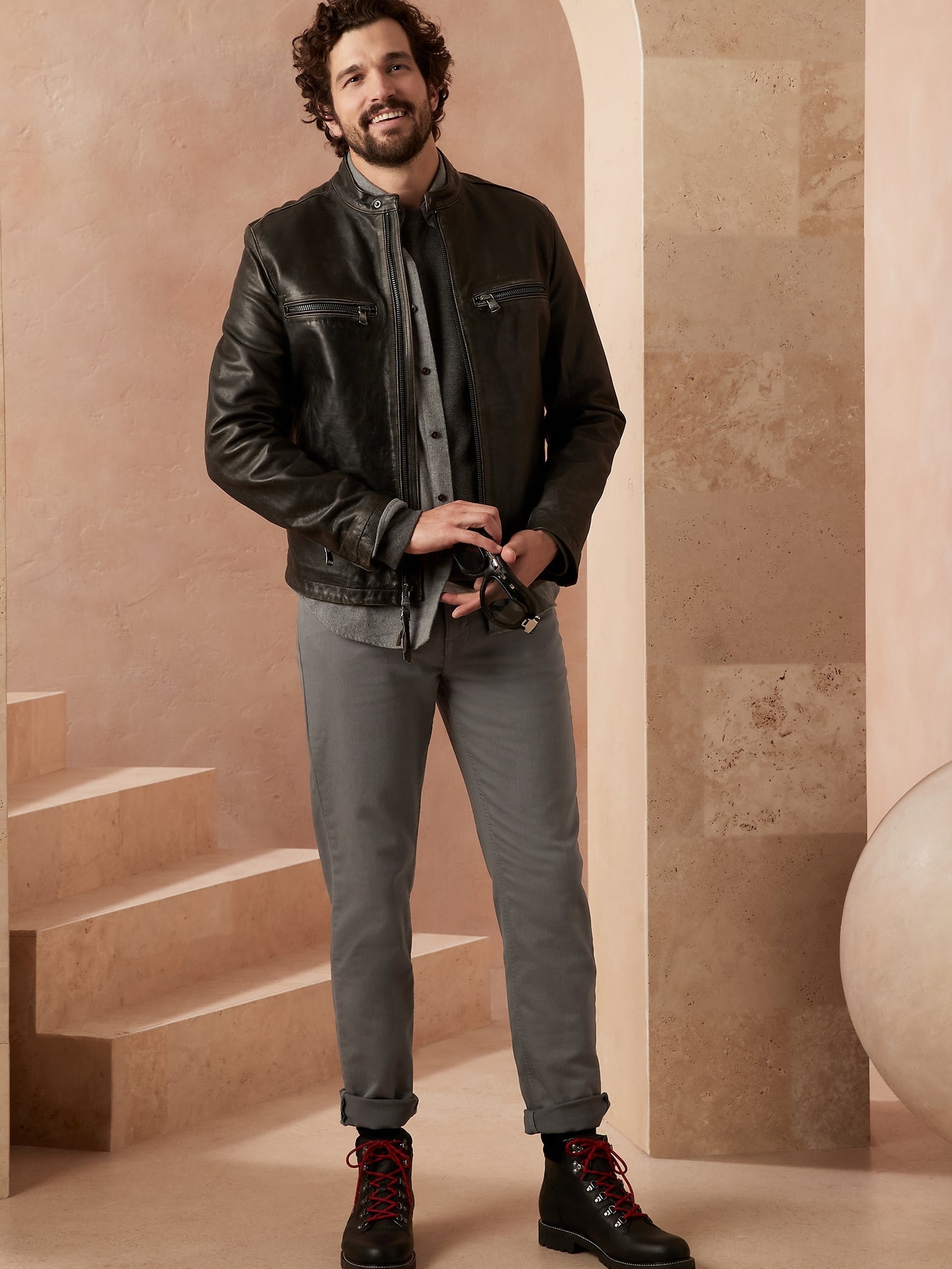 Banana Republic Tapered Heathered Traveler Pant