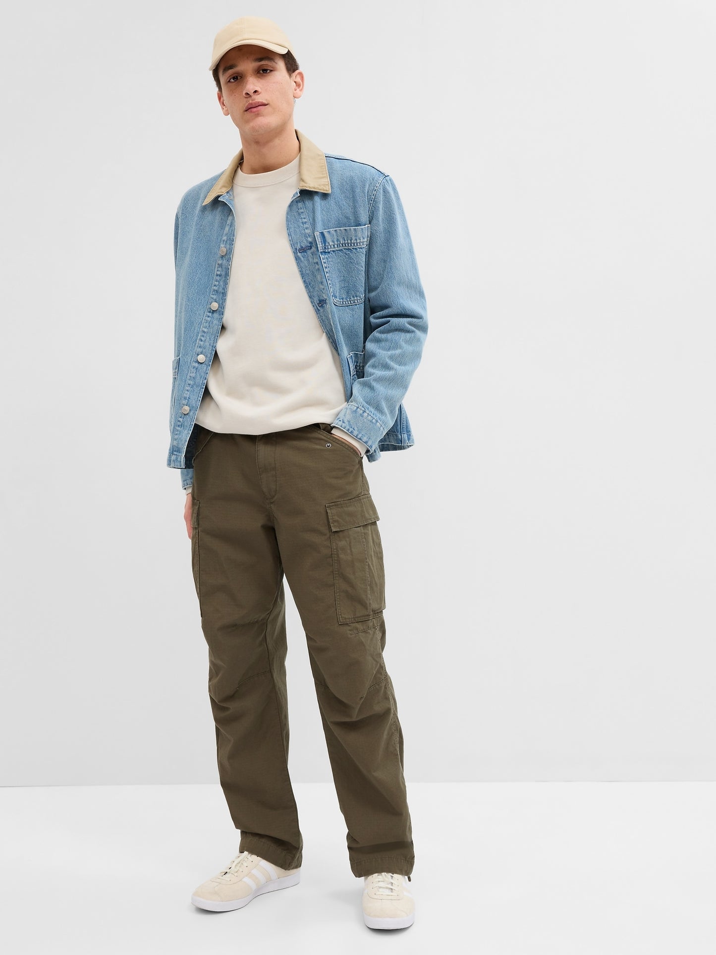 Gap Lightweight Cargo Pants