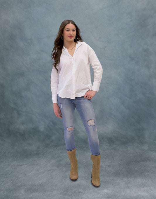Women's Light Wash Destressed Skinny Jeans: 29" Inseam