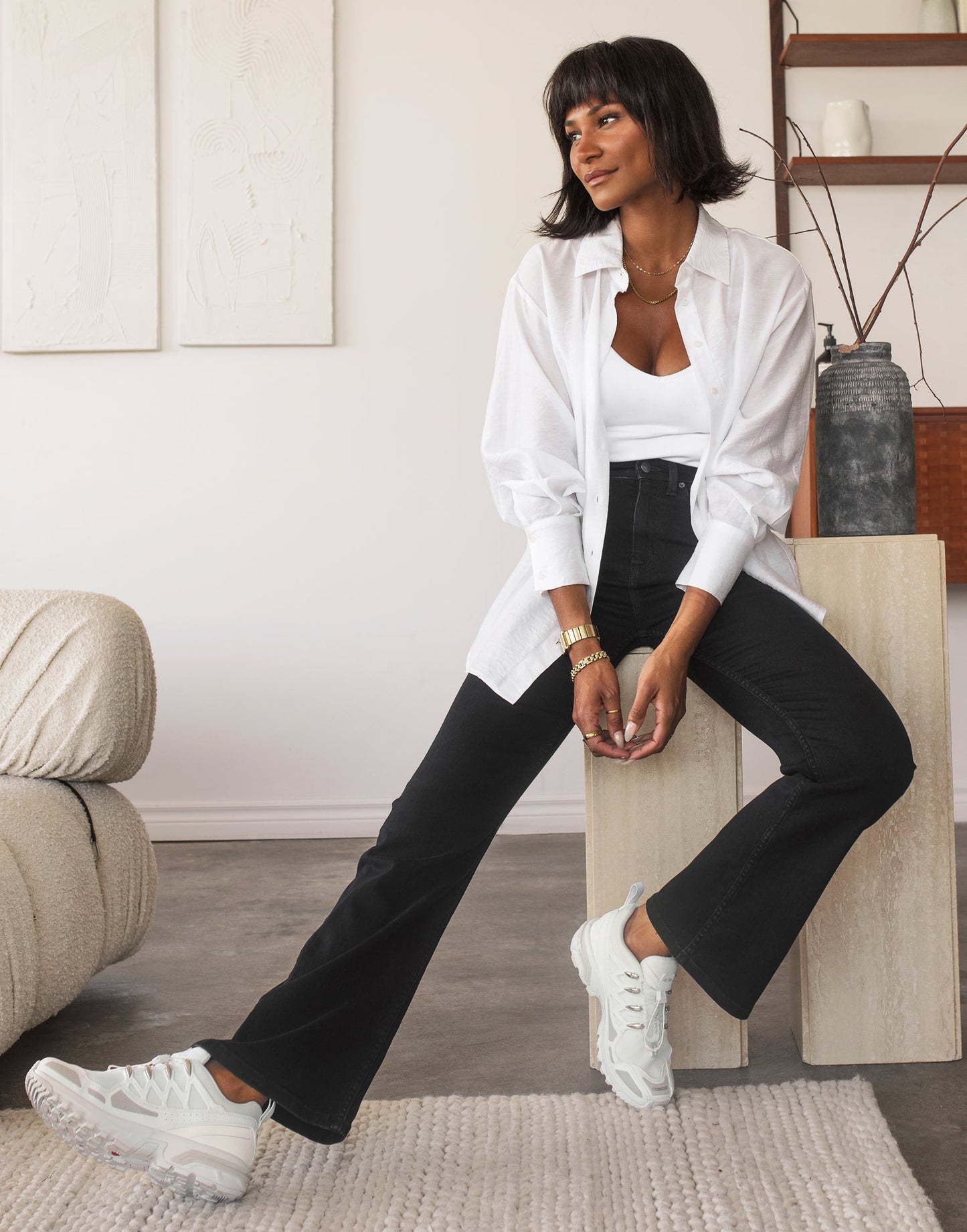 Women's High Waist Black Bootcut Jeans in 32" Inseam