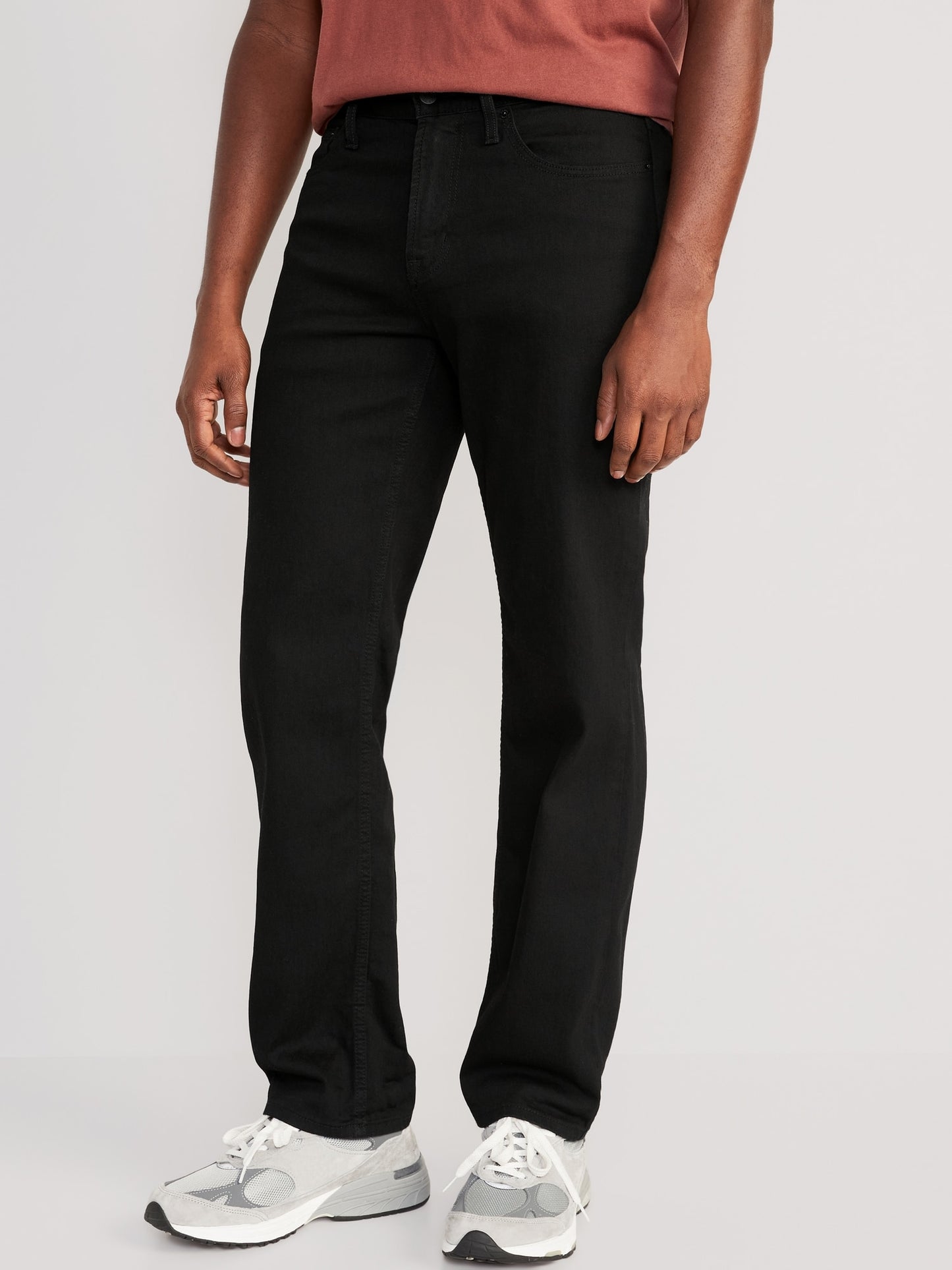 Loose Built-In Flex Black Jeans for Men